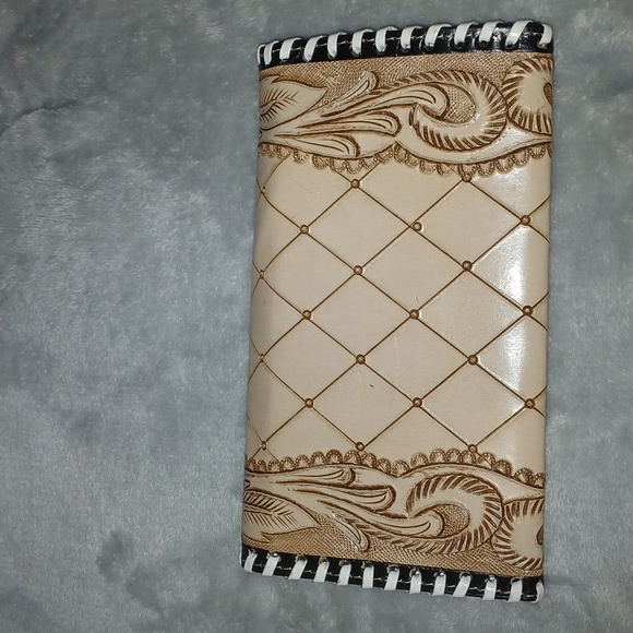 Hand Tooled cowhide leather wallet western cow - Picture 8 of 9